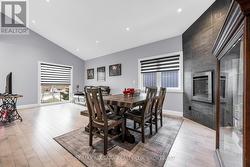 gas fireplace to add to the ambience - 