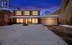 28 MONTRESSOR DRIVE  Toronto, ON M2P 1Z1