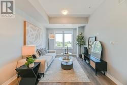 723 - 2635 WILLIAM JACKSON DRIVE  Pickering, ON L1P 2V8