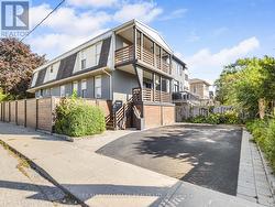 90 LEROY AVENUE  Toronto, ON M4J 4G8