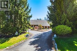 6 IRIS Court  Carlisle, ON L0R 1H3