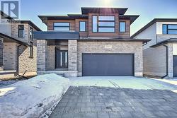 2577 BUROAK DRIVE  London North (North S), ON N6G 3W1