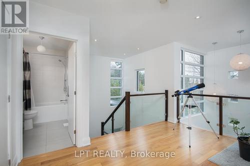 847 Walkley Road, Ottawa, ON - Indoor Photo Showing Other Room