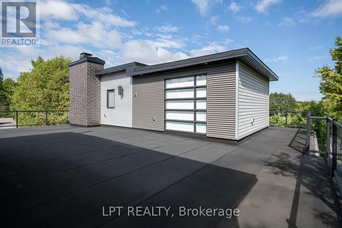 847 Walkley Road, Ottawa, ON - Outdoor