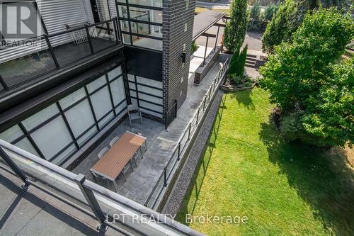 847 Walkley Road, Ottawa, ON - Outdoor