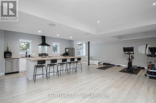 847 Walkley Road, Ottawa, ON - Indoor