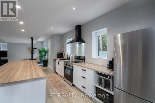 847 Walkley Road, Ottawa, ON - Indoor Photo Showing Kitchen