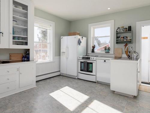 90 Tannery Road, Lunenburg, NS 