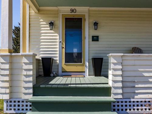 90 Tannery Road, Lunenburg, NS 