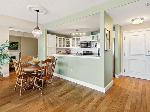304 647 Bedford Highway, Halifax, NS 