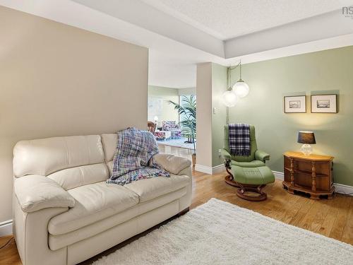 304 647 Bedford Highway, Halifax, NS 