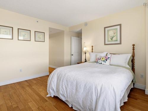 304 647 Bedford Highway, Halifax, NS 