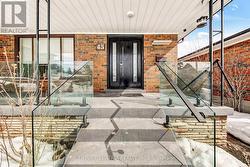 43 ARAGON AVENUE  Toronto, ON M1T 1X8