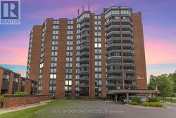 208 - 181 COLLIER STREET  Barrie, ON L4M 5L6