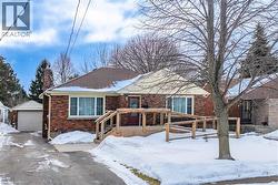 6122 BURDETTE Drive E  Niagara Falls, ON L2E 5G7