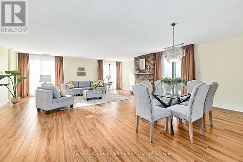 401 - 337 Simcoe Street, Oshawa (O'Neill), ON - Indoor