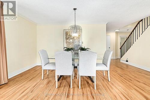 401 - 337 Simcoe Street, Oshawa (O'Neill), ON - Indoor Photo Showing Dining Room