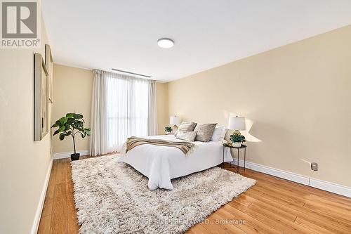 401 - 337 Simcoe Street, Oshawa (O'Neill), ON - Indoor Photo Showing Bedroom