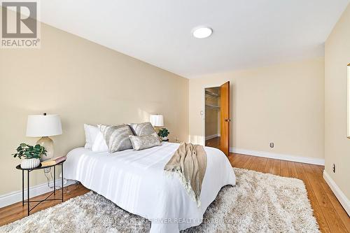 401 - 337 Simcoe Street, Oshawa (O'Neill), ON - Indoor Photo Showing Bedroom