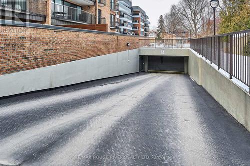 401 - 337 Simcoe Street, Oshawa (O'Neill), ON - Outdoor With Balcony