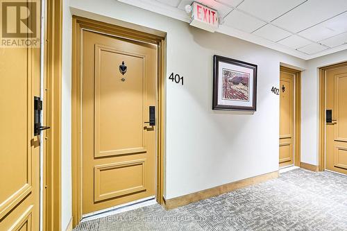 401 - 337 Simcoe Street, Oshawa (O'Neill), ON - Indoor Photo Showing Other Room