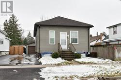 21 MARIAM STREET  St. Thomas, ON N5P 1W9