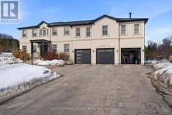 130 ANDREWS DRIVE  Bradford West Gwillimbury, ON L0G 1A0