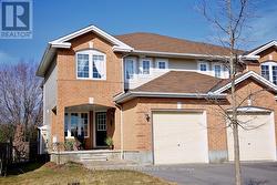 37 STEEL STREET  Ottawa, ON K1J 8V4