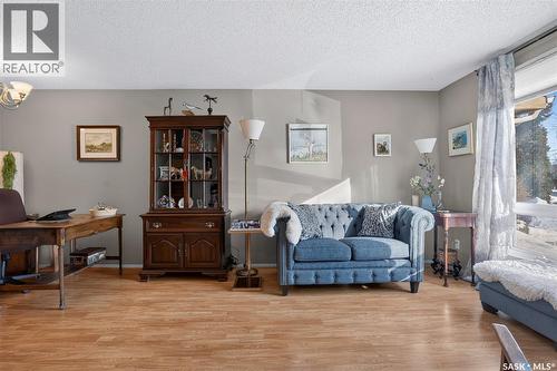 13 1128 Mckercher Drive, Saskatoon, SK - Indoor Photo Showing Living Room