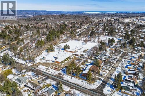 577 Tomahawk Crescent, Ancaster, ON - Outdoor With View
