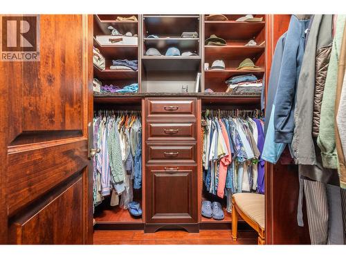 602 Falcon Point Way, Vernon, BC - Indoor With Storage