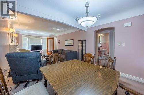 290 East 14Th Street, Hamilton, ON - Indoor Photo Showing Dining Room