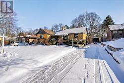 294 STEPHEN STREET  London South (South B), ON N6K 2N1