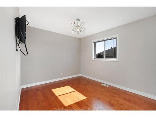 2071 Eugeni, Tecumseh, ON 