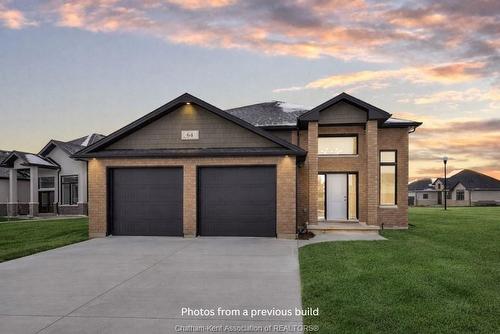 75 Cherry Blossom Trail, Chatham, ON 