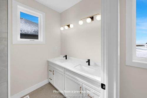 75 Cherry Blossom Trail, Chatham, ON 