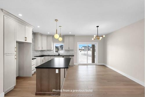 75 Cherry Blossom Trail, Chatham, ON 