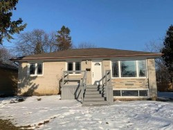 1-438 Bonita Crescent  Richmond Hill, ON L4C 3N1