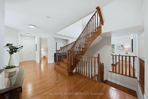 192 Williamson Drive E, Ajax, ON - Indoor Photo Showing Other Room