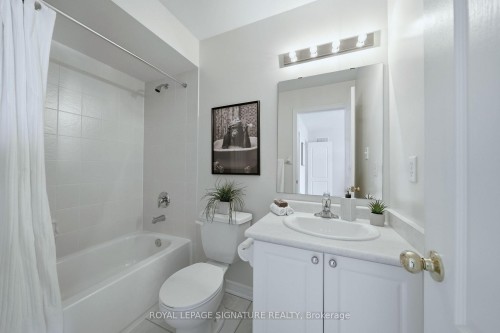 192 Williamson Drive E, Ajax, ON - Indoor Photo Showing Bathroom