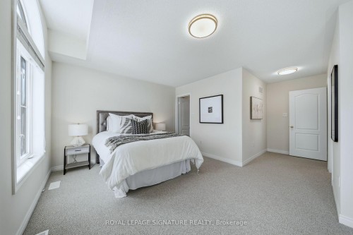 192 Williamson Drive E, Ajax, ON - Indoor Photo Showing Bedroom