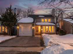 243 Huntsmill Boulevard  Toronto, ON M1W 2Z7