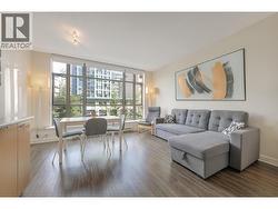 307 1249 GRANVILLE STREET  Vancouver, BC V6Z 1M5