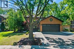 484 ASPEN FOREST Drive  Oakville, ON L6J 6H7