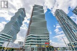 1412 - 3883 QUARTZ ROAD N  Mississauga, ON L5B 4M6