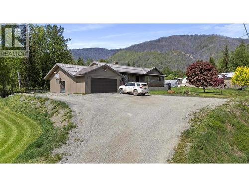 2523 Evans Road, Celista, BC 