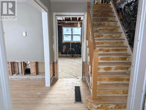 Residence Building - 5 Sixth St W, Smooth Rock Falls (Srf), ON 