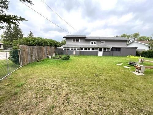 14 Queen Elizabeth Avenue, Erickson, MB - Outdoor