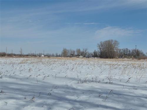 200 Sioux Road W, Winnipeg, MB 