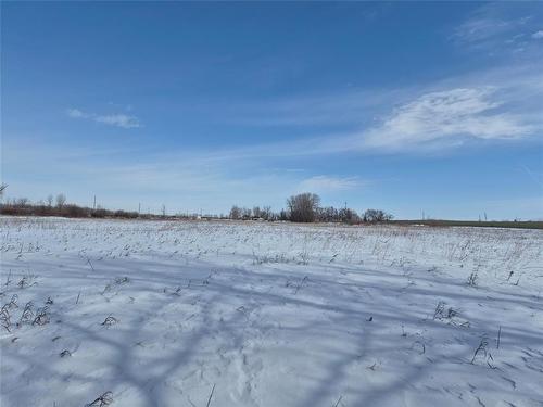 200 Sioux Road W, Winnipeg, MB 